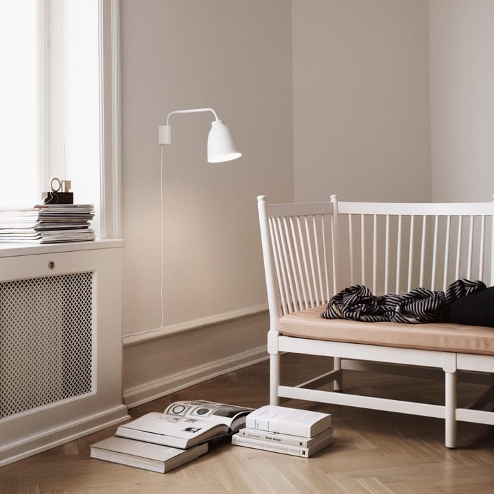 Caravaggio Read vegglampe, White Fritz Hansen