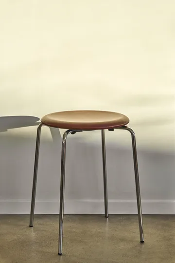 Dot krakk lær - Chestnut - Fritz Hansen