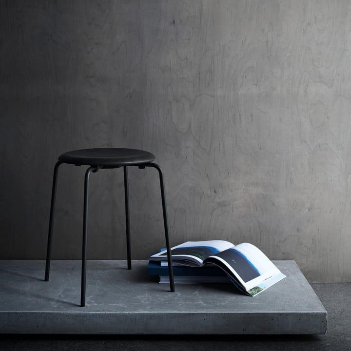 Dot krakk lær, Cowboy black Fritz Hansen