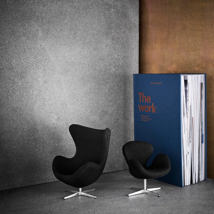 Egget miniatyr, Svart Fritz Hansen