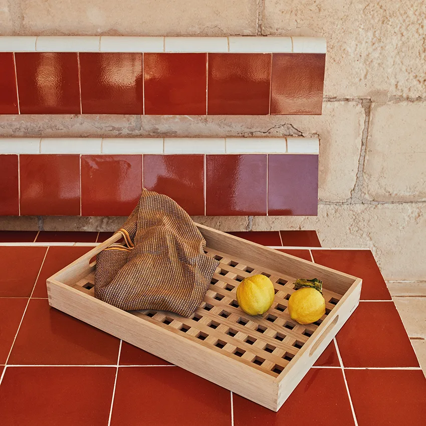 Fionia brett 36x52 cm, Eik Fritz Hansen