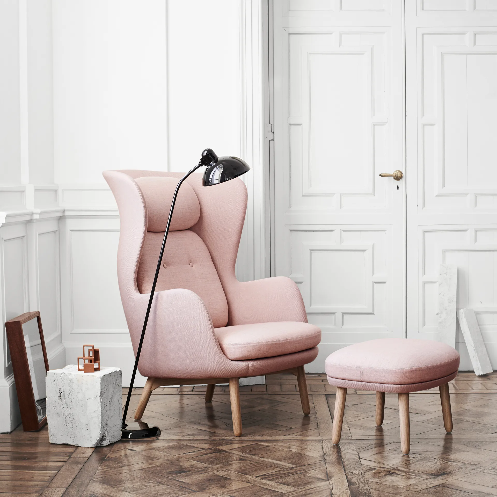 Kaiser Idell 6556-F gulvlampe, Black Fritz Hansen