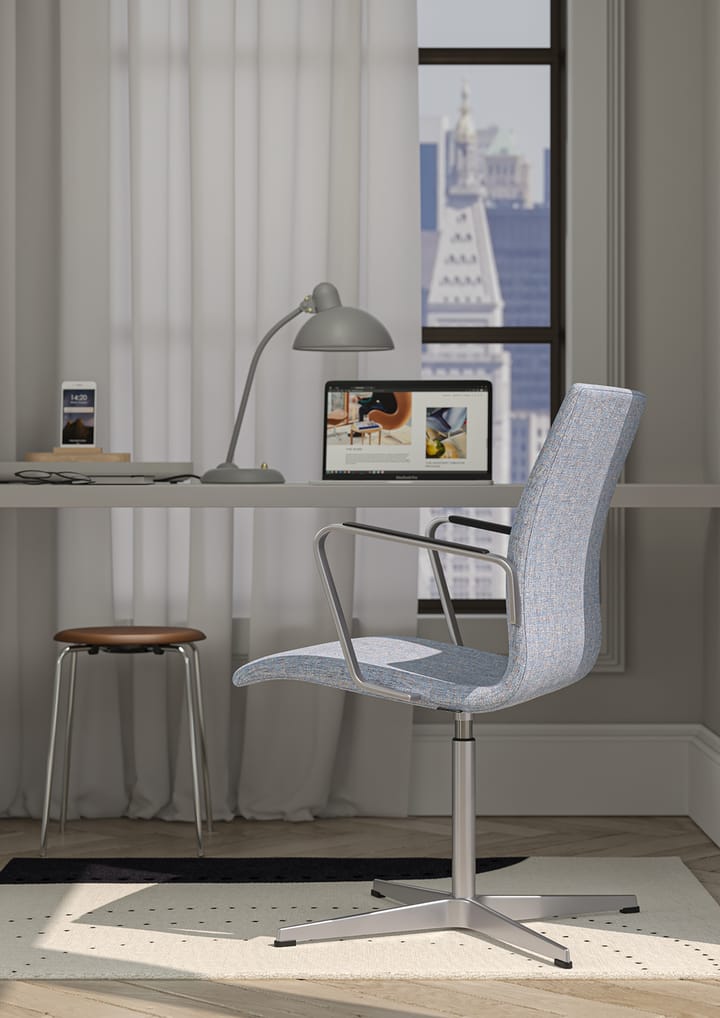 Kaiser Idell 6556-T bordlampe - Easy grey - Fritz Hansen