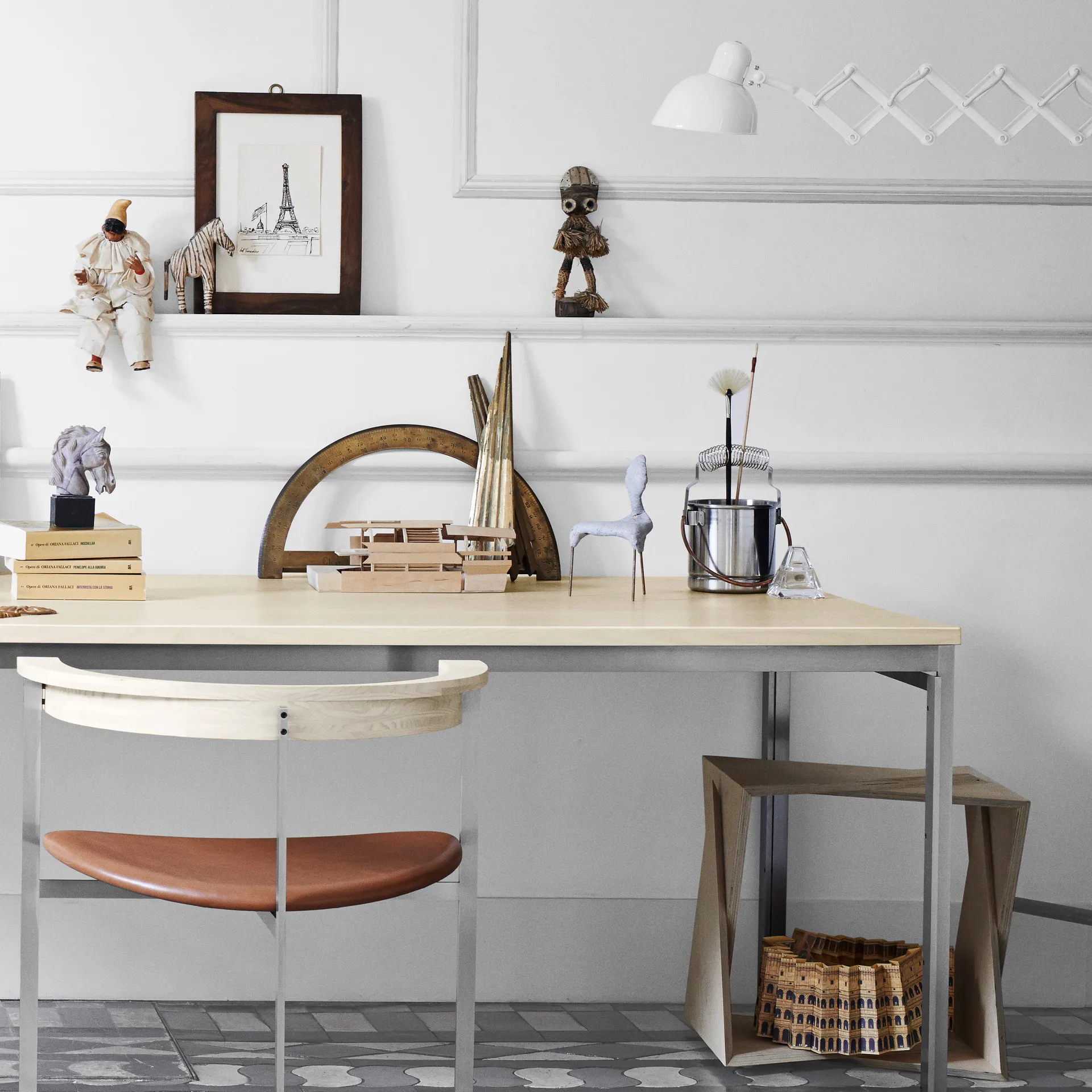 Kaiser Idell 6718-W vegglampe, White Fritz Hansen