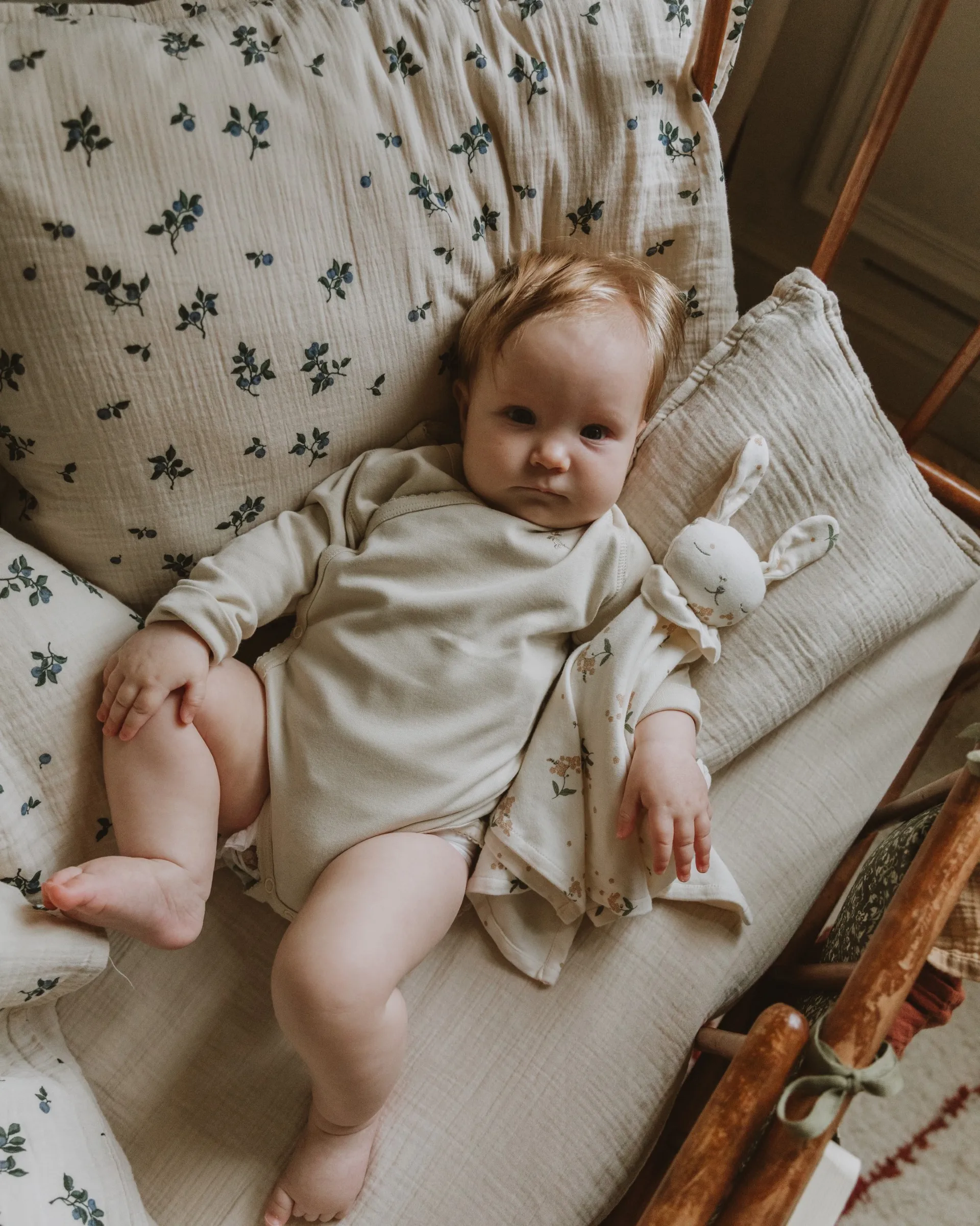 Eggshell Muslin dra-på-laken, 70x140x20 cm Garbo&Friends