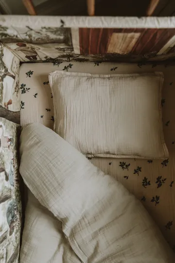 Eggshell Muslin sengesett junior - 100x140 cm/40x60 cm - Garbo&Friends