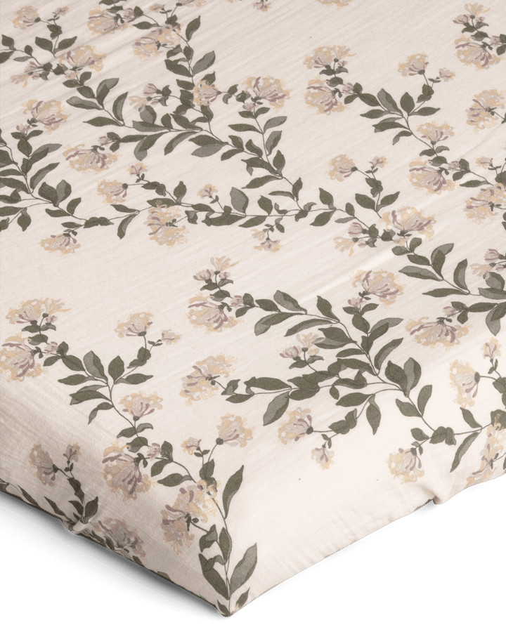 Honeysuckle Muslin dra-på-laken, 90x200x30 cm Garbo&Friends