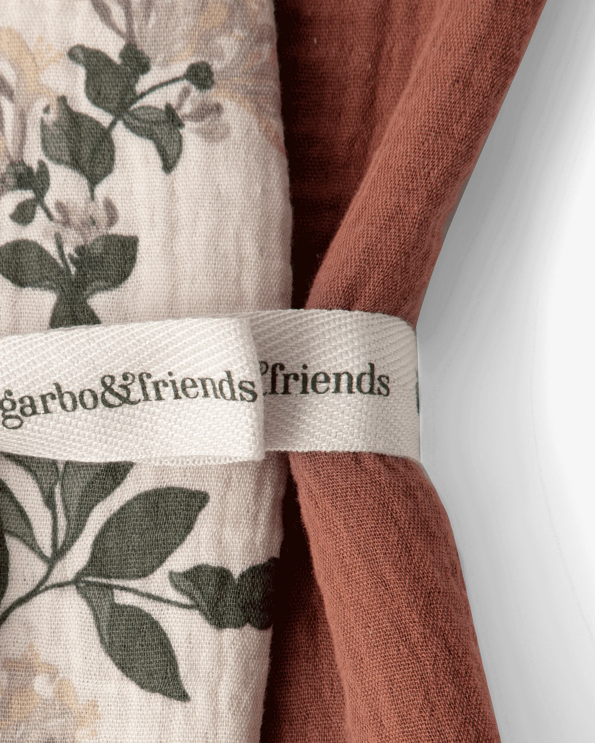 Honeysuckle Muslin teppe liten 2 deler, 60x60 cm Garbo&Friends