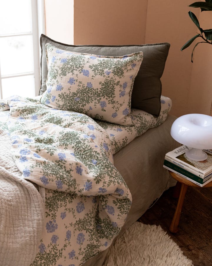 Plumbago Muslin sengesett, 140x200 cm/50x75 cm Garbo&Friends