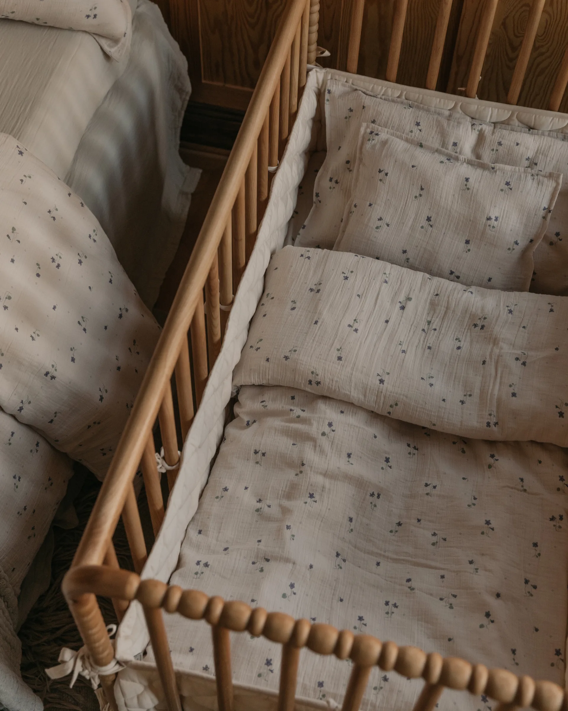 Viola Muslin sengesett junior, 100x130 cm/35x55 cm Garbo&Friends