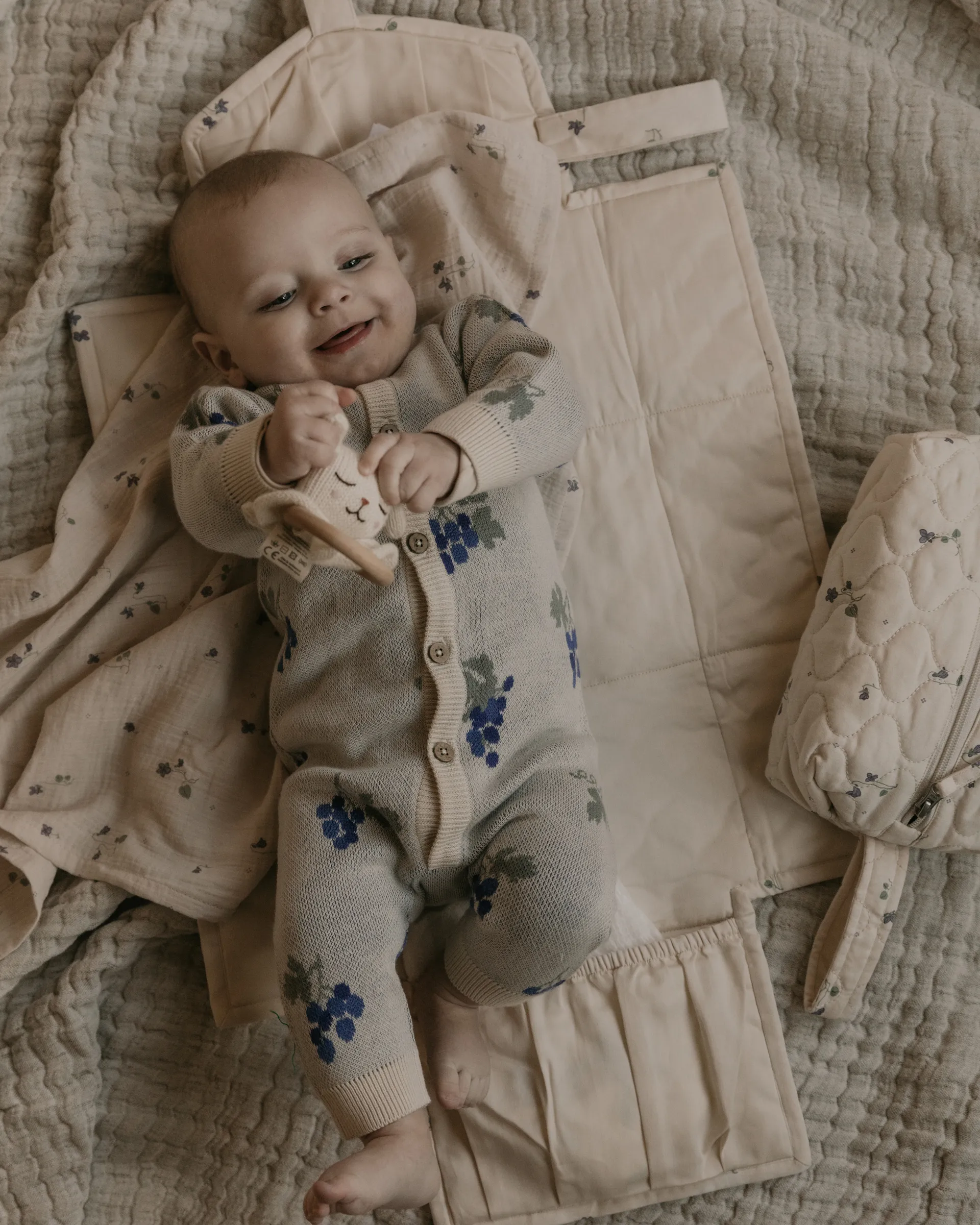 Viola Satin change to go, bærbar stelleunderlag, 46x80 cm Garbo&Friends