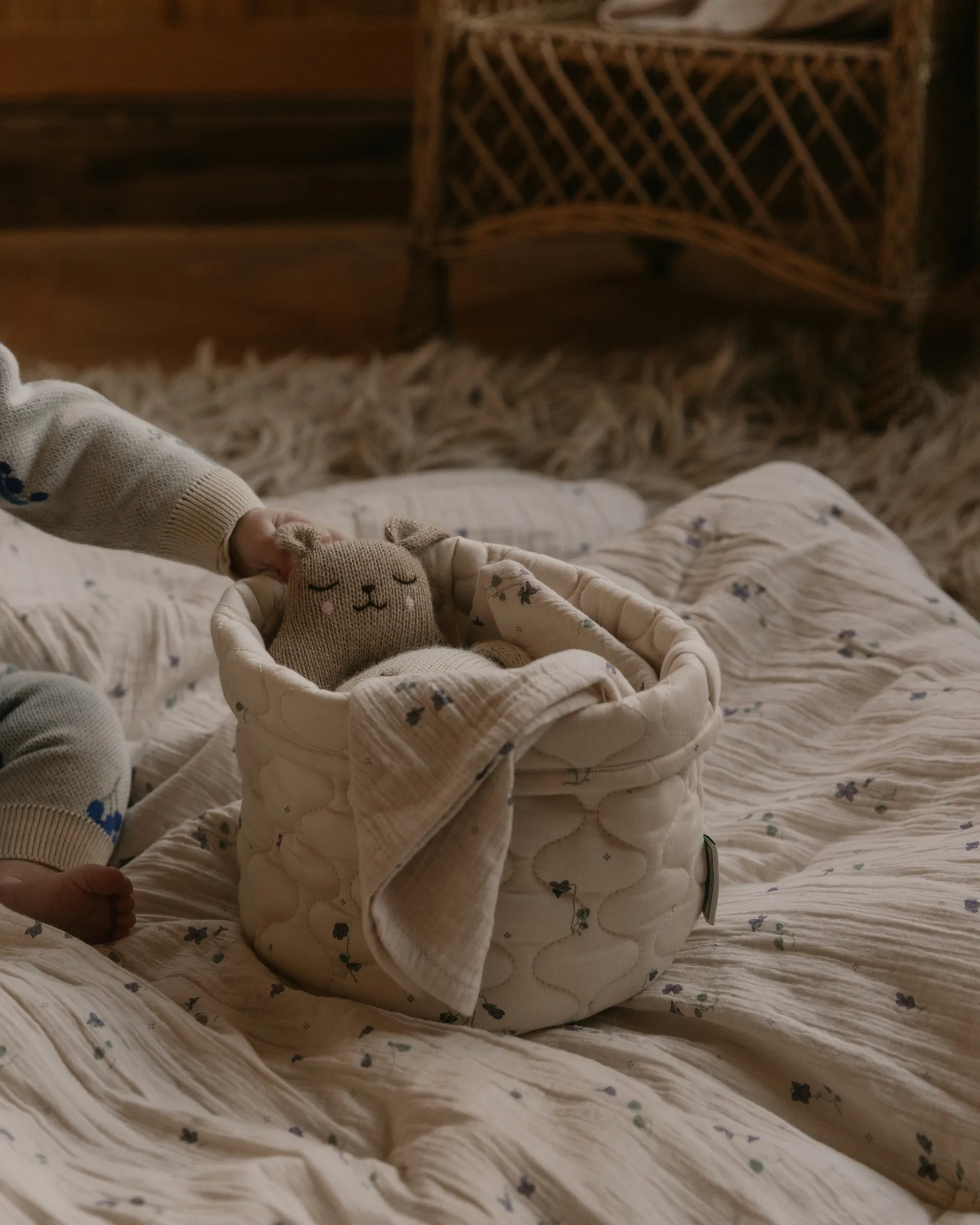 Viola Satin quilted kurv 2 deler, 20xØ20 cm + 30xØ30 cm Garbo&Friends