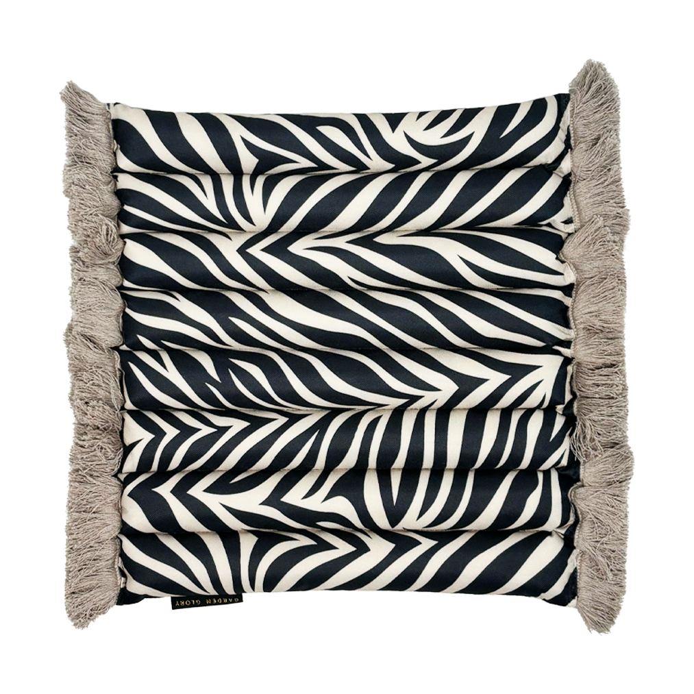 Garden Glory Garden Glory Outdoor sittepute Zebra fringe