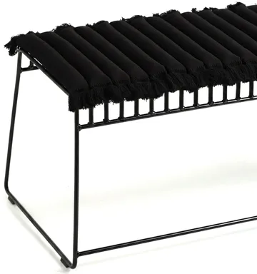 Garden Glory sittepute med frynser - Svart, svart frynser, 38x120 cm - Garden Glory