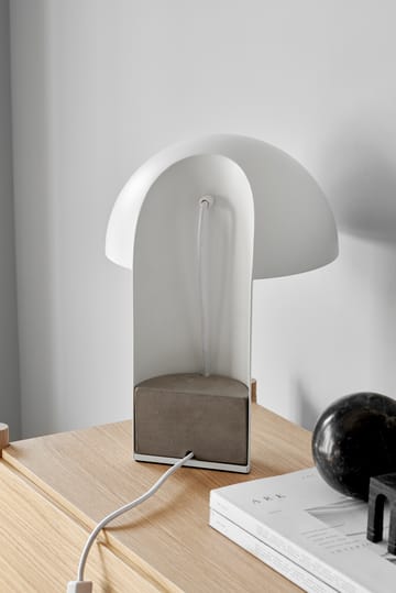 Leery bordlampe 40 cm - Hvit - Gejst