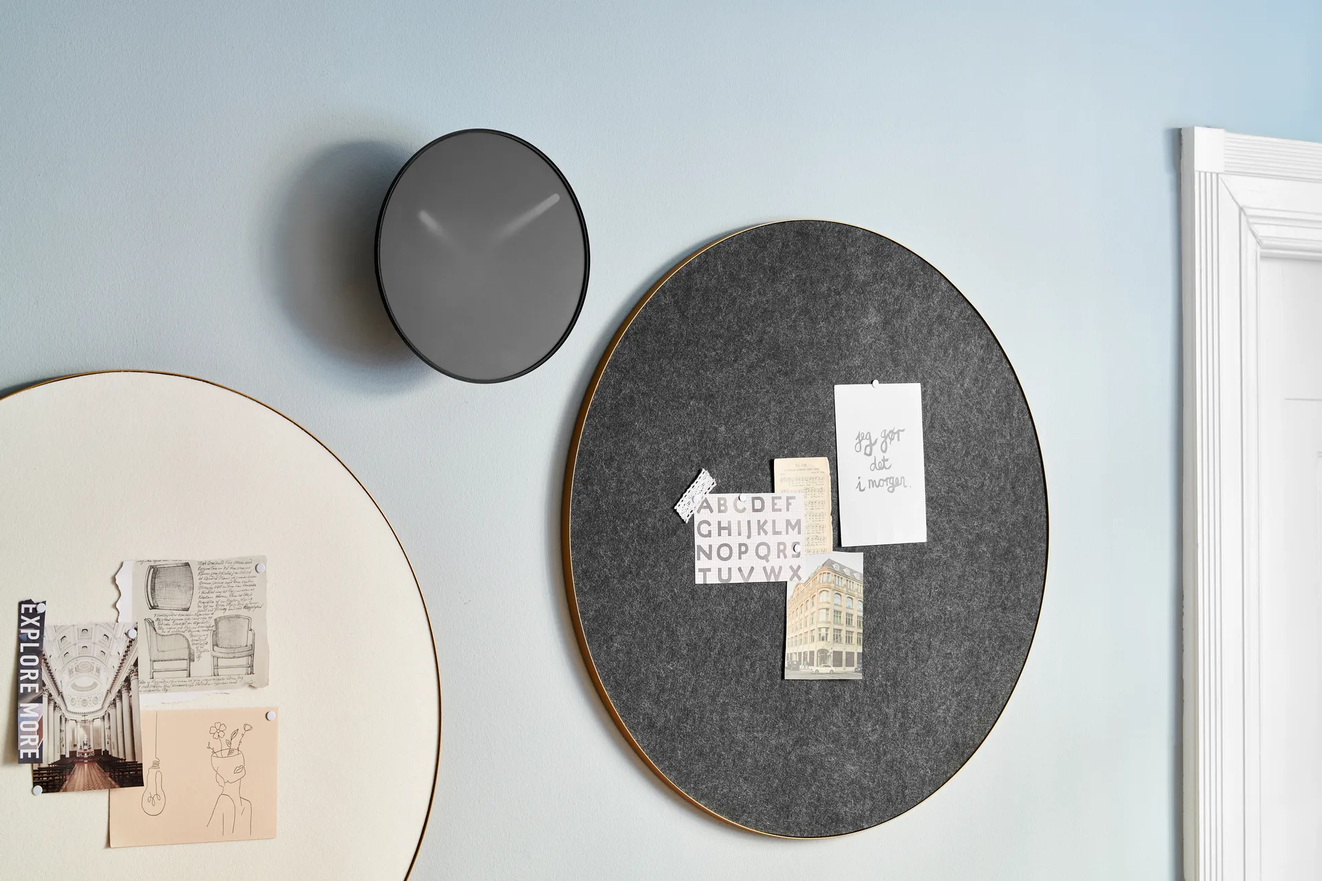 Momentt veggklokke Ø 30 cm, Sort Gejst