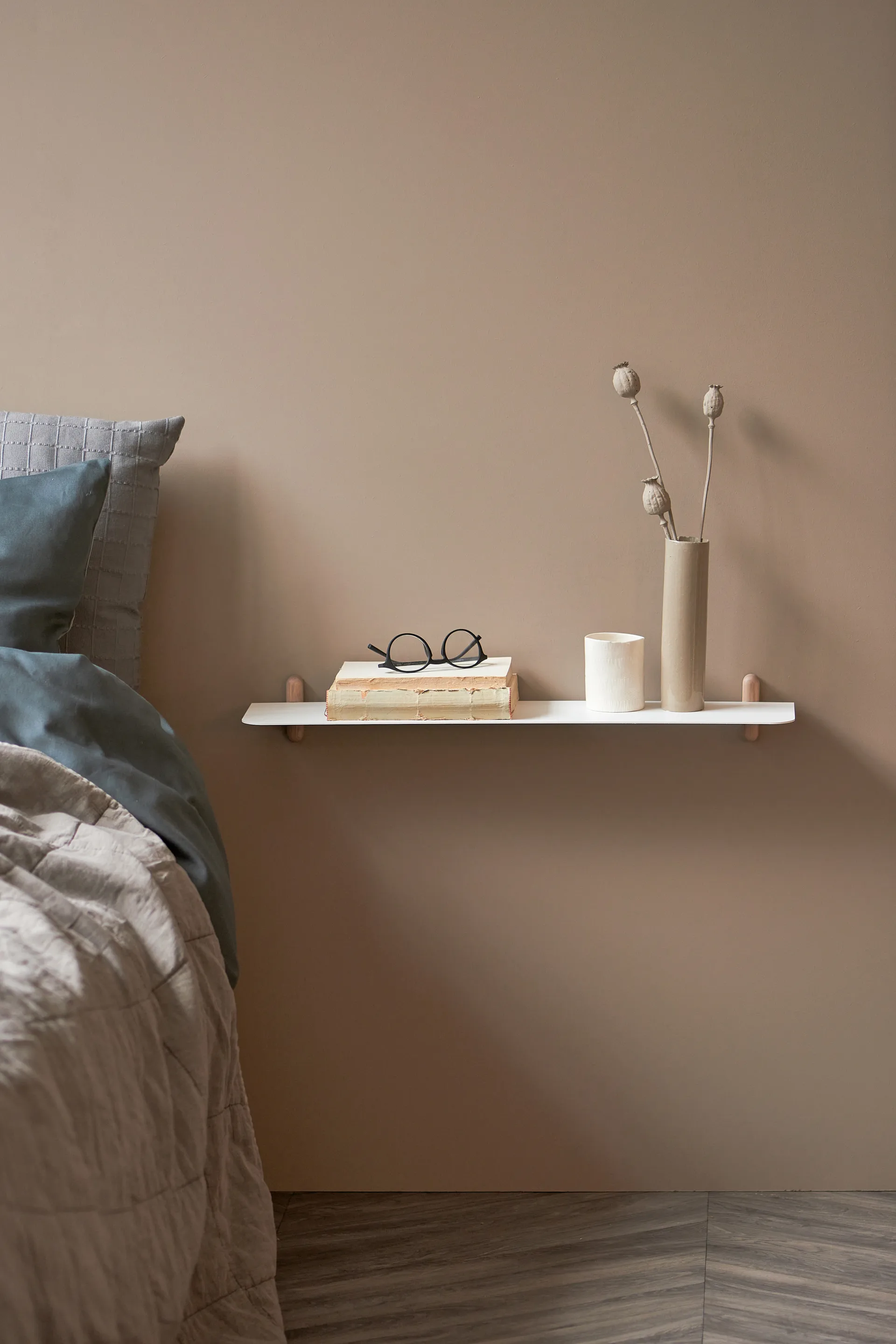 Nivo hylle G, Lys eik-hvit Gejst