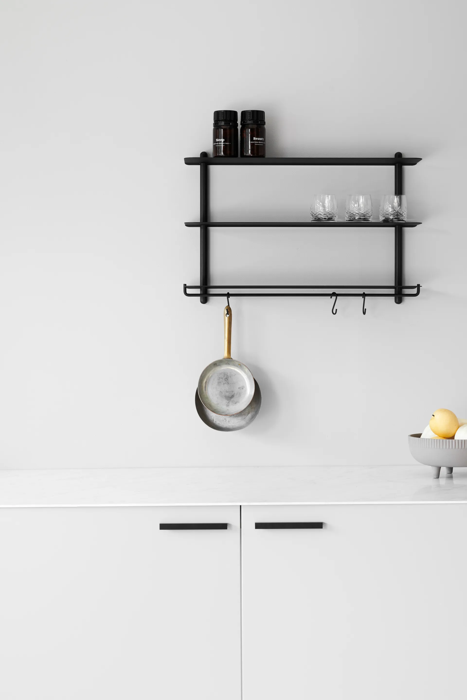 Nivo krok til hylle 3-pakning, Sort Gejst