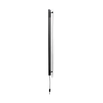 Radent vegglampe long 135 cm - Black - Gejst