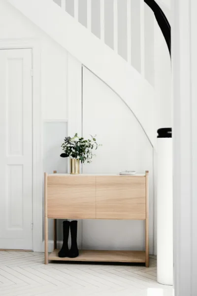 Sceene bookcase C, Lys eik Gejst