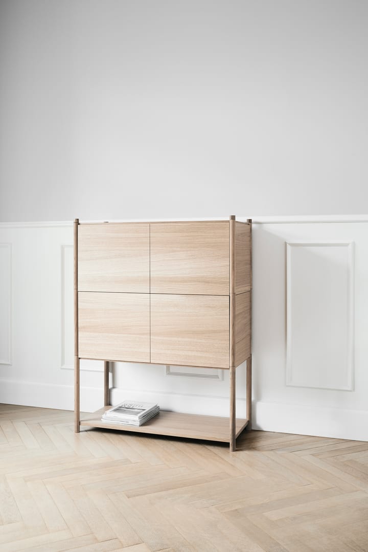 Sceene bookcase E, Lys eik Gejst