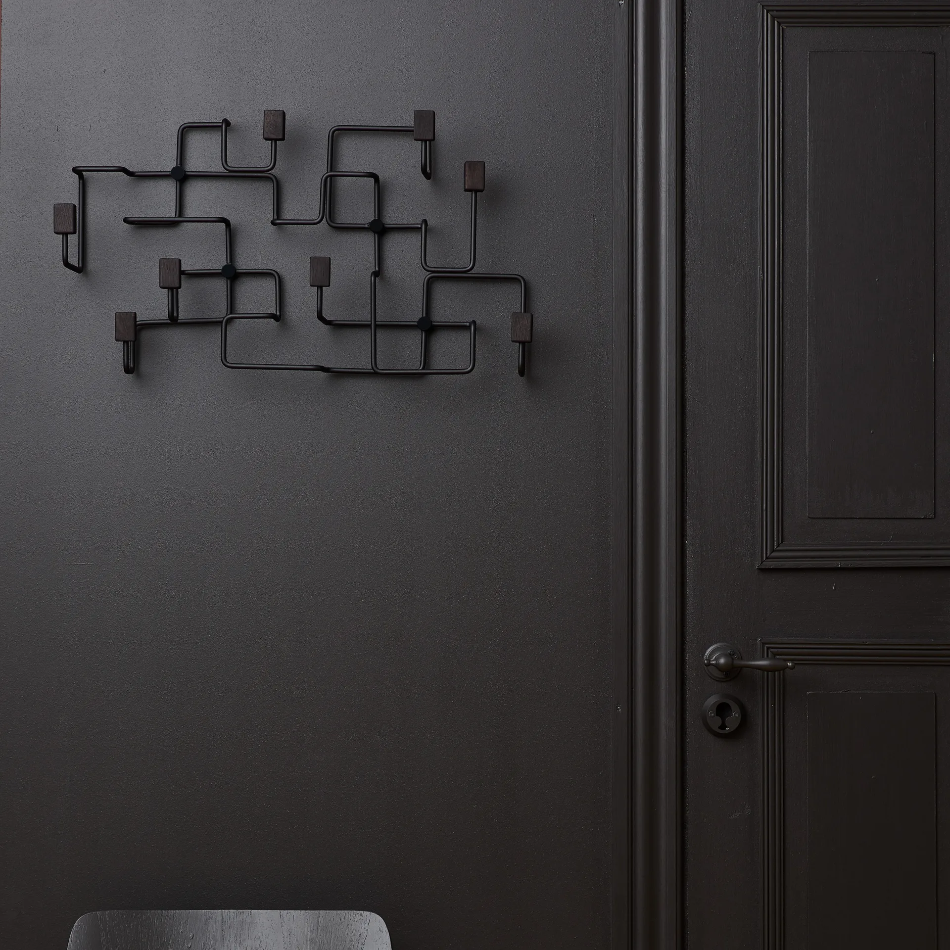 Underground klesknagg, Sort-sortbeiset eik Gejst