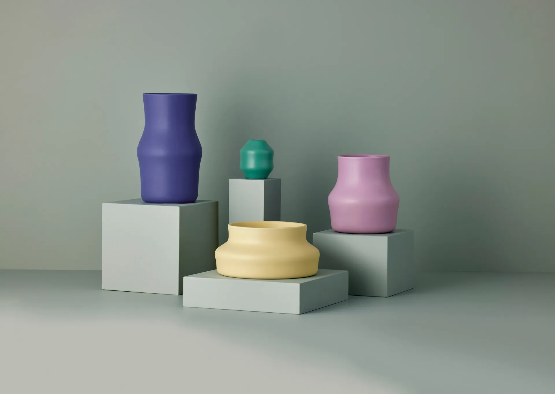 Dorotea vase 17 x 28 cm, Iris blue Gense