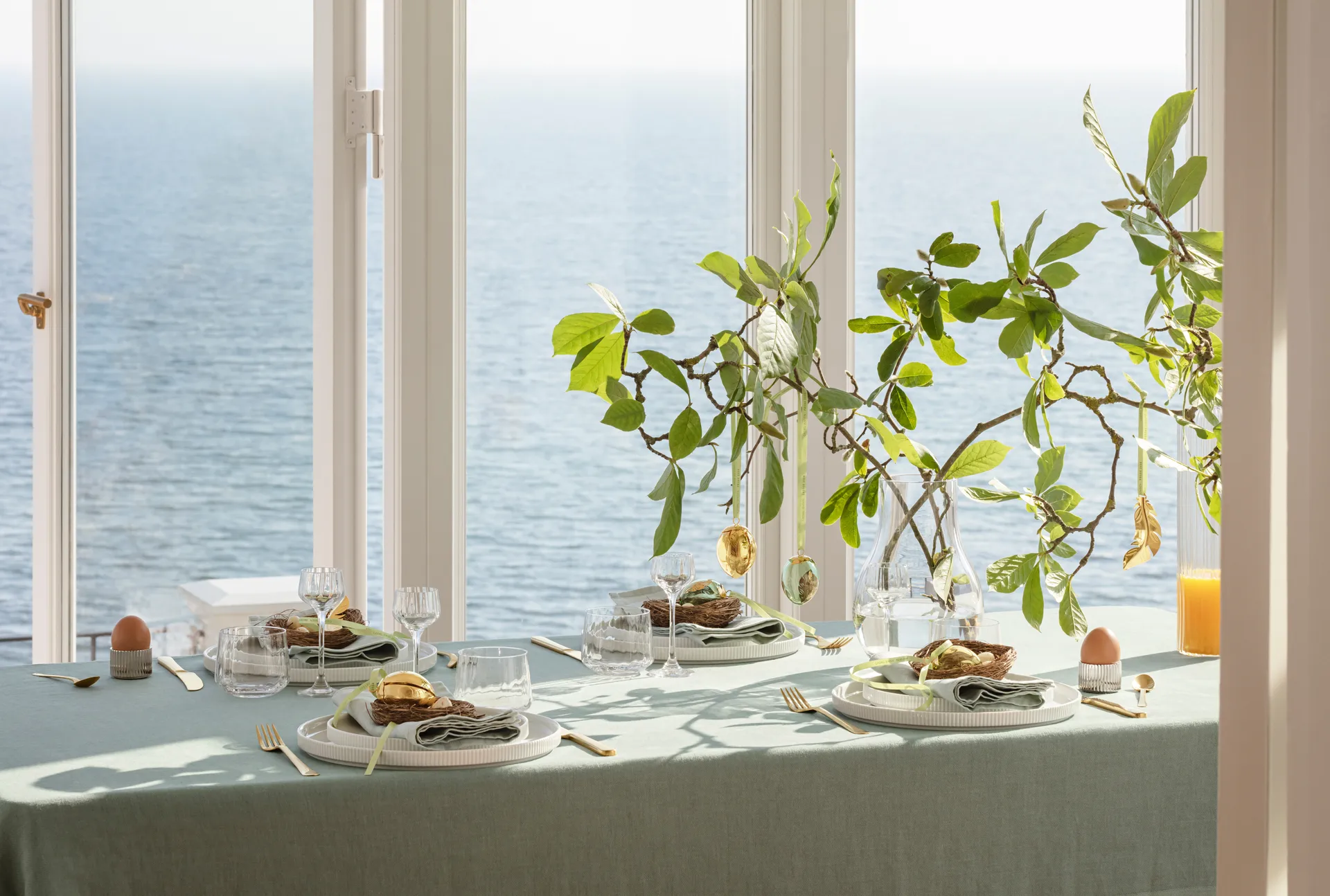 Georg Jensen påskefjær hengepynt 2024, 18 K Gullbelagt Georg Jensen