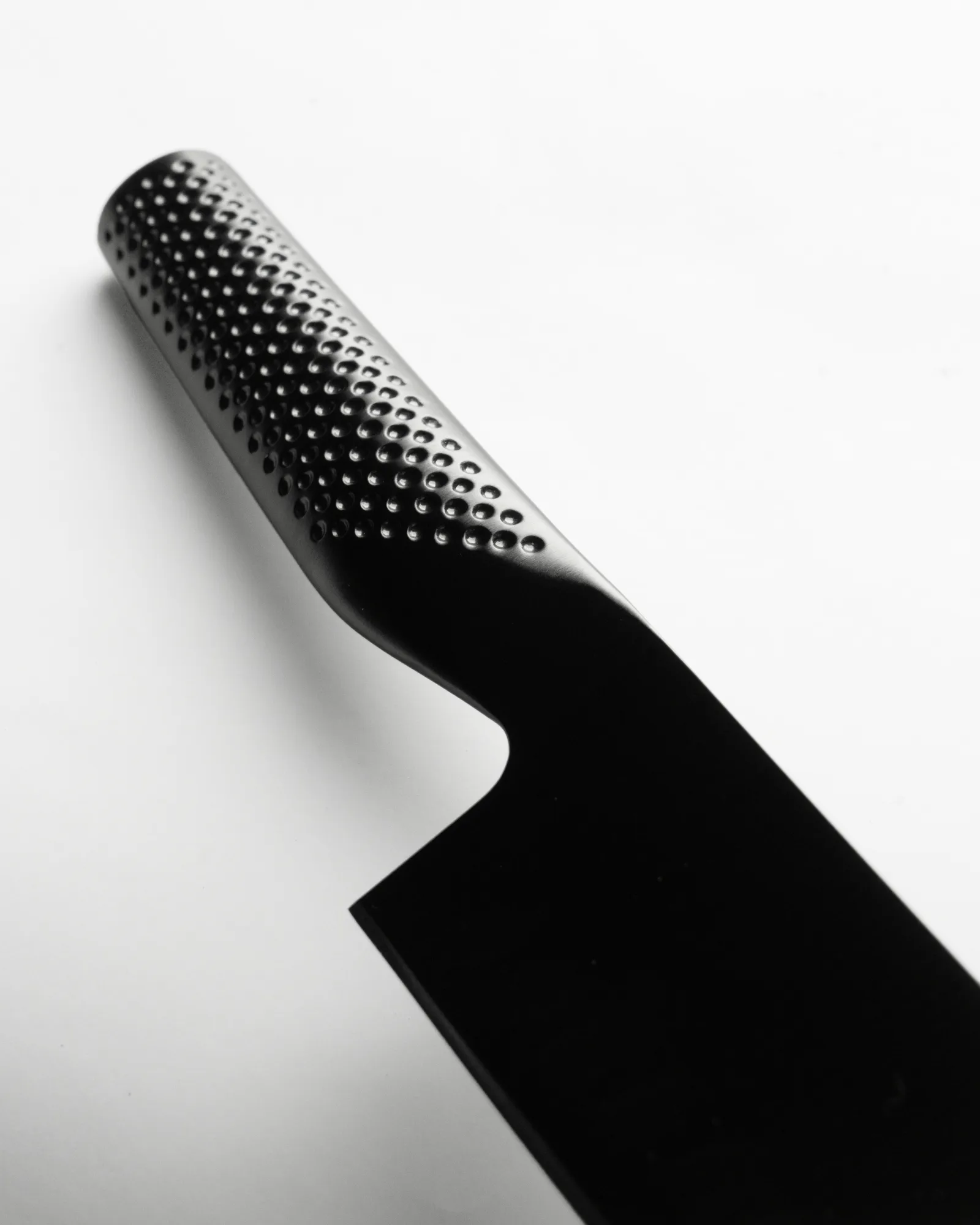Global Z santokukniv, Oliveslipt, DLC Global