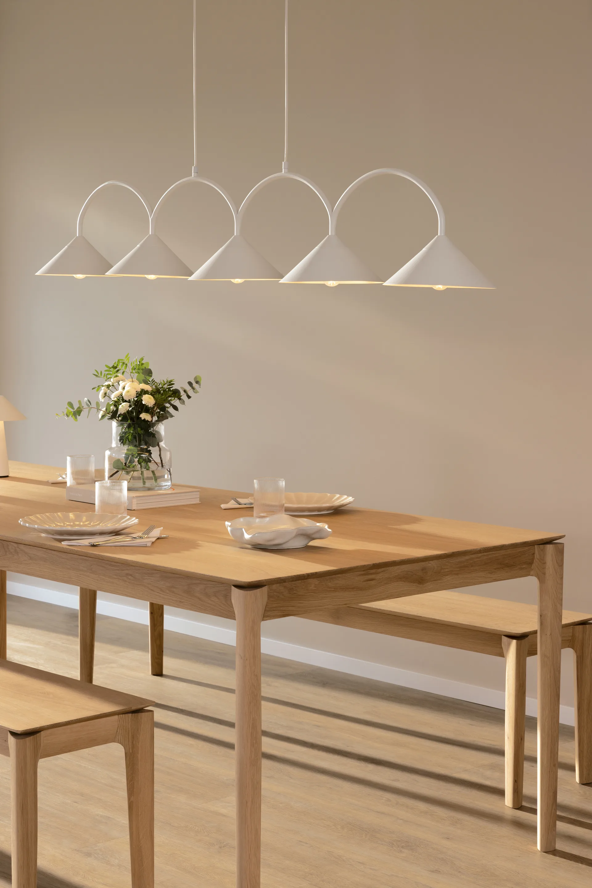 Curve pendel 5, Hvit Globen Lighting