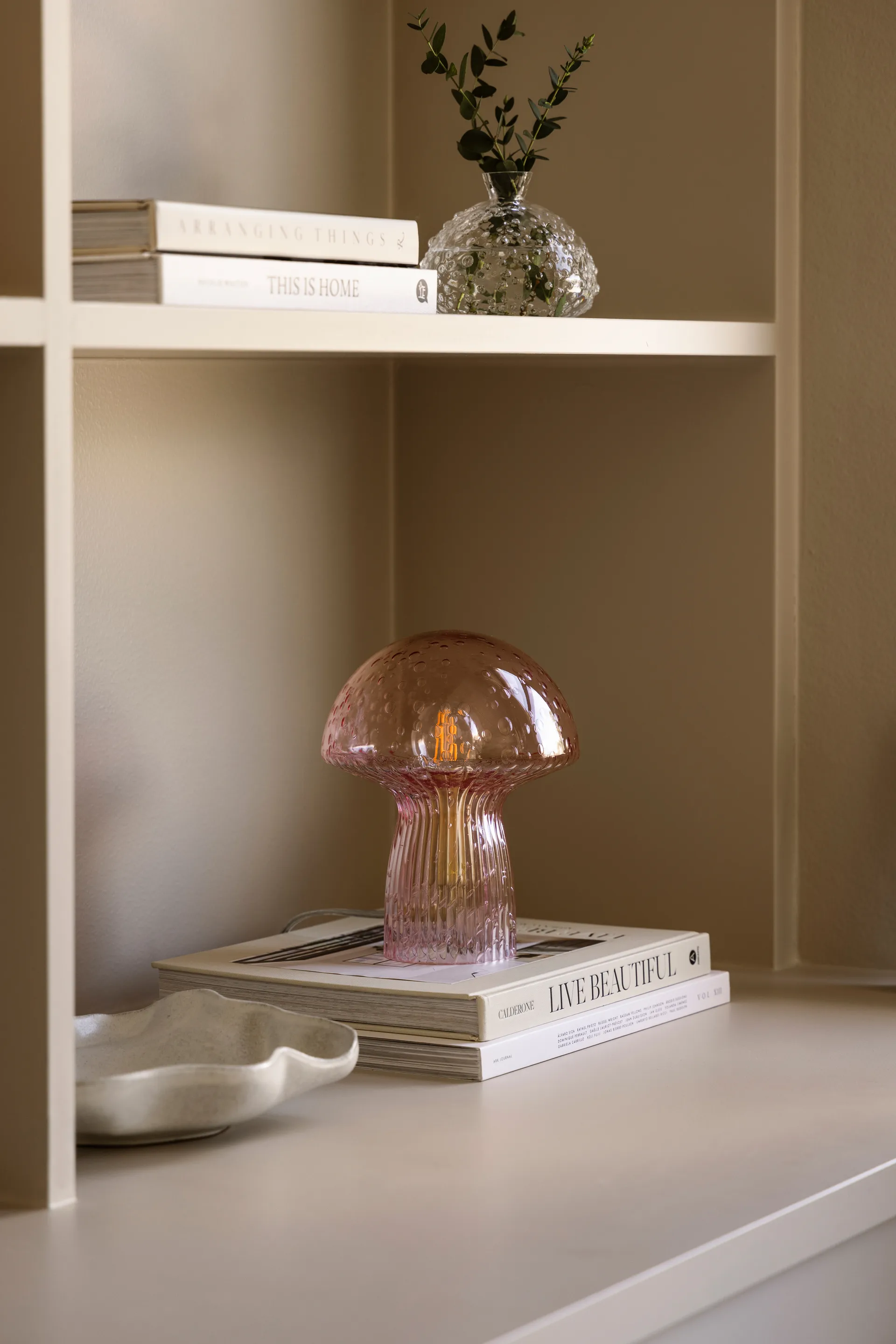 Fungo bordlampe Special Edition Rosa, Ø16 cm, H:20 cm Globen Lighting