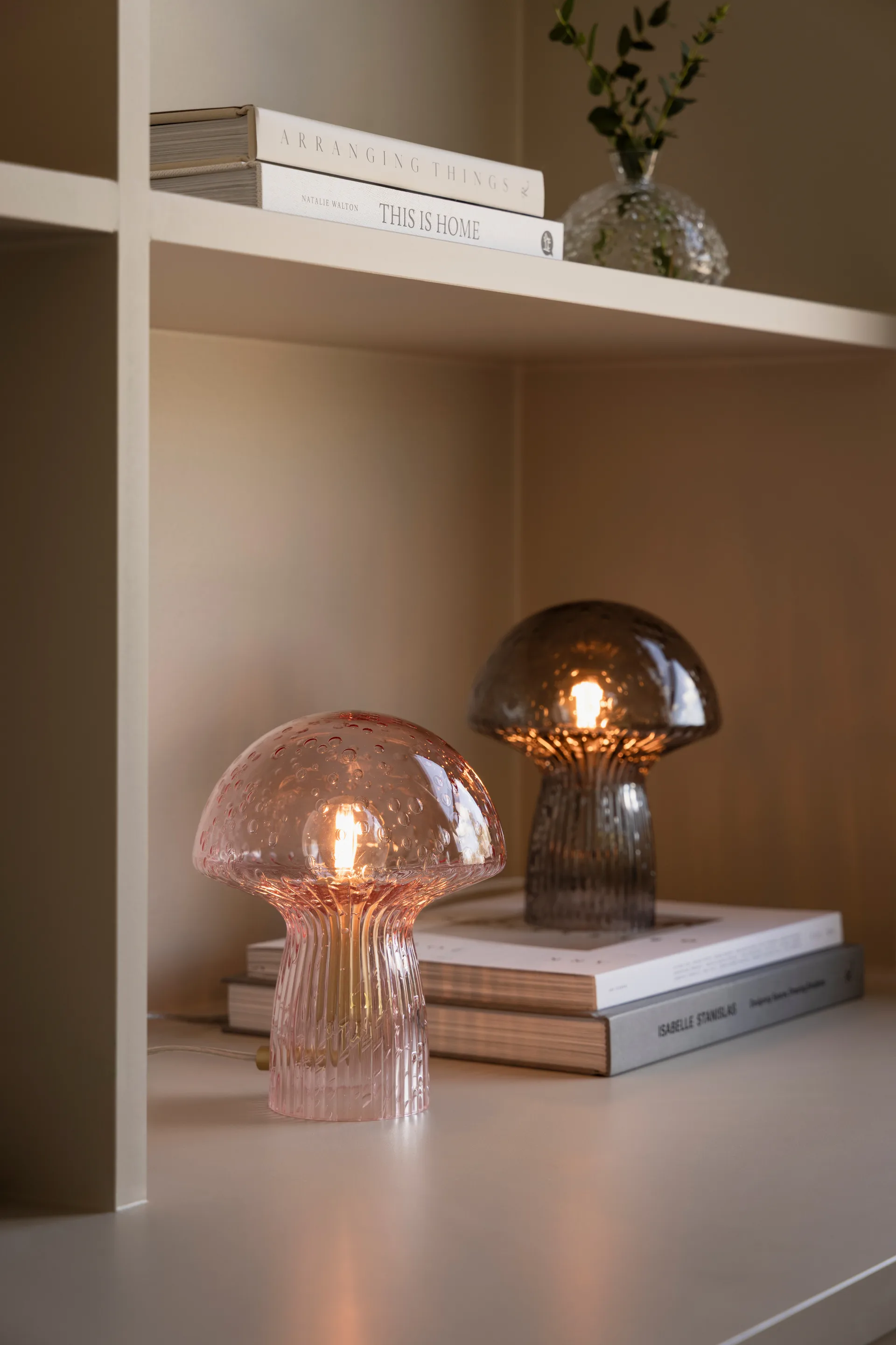 Fungo bordlampe Special Edition Røyk, Ø16 cm, H:20 cm Globen Lighting