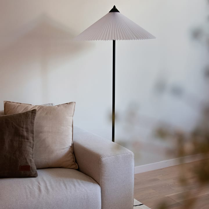 Matisse gulvlampe 150 cm, Svart-hvit Globen Lighting
