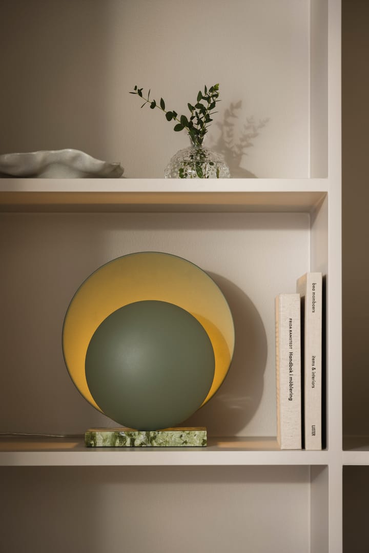 Orbit bordlampe, Mossgrønn Globen Lighting