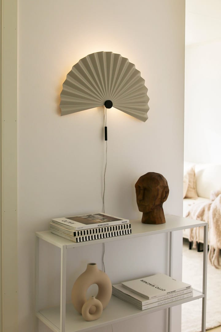 Zen vegglampe 50 cm, Mud-black Globen Lighting