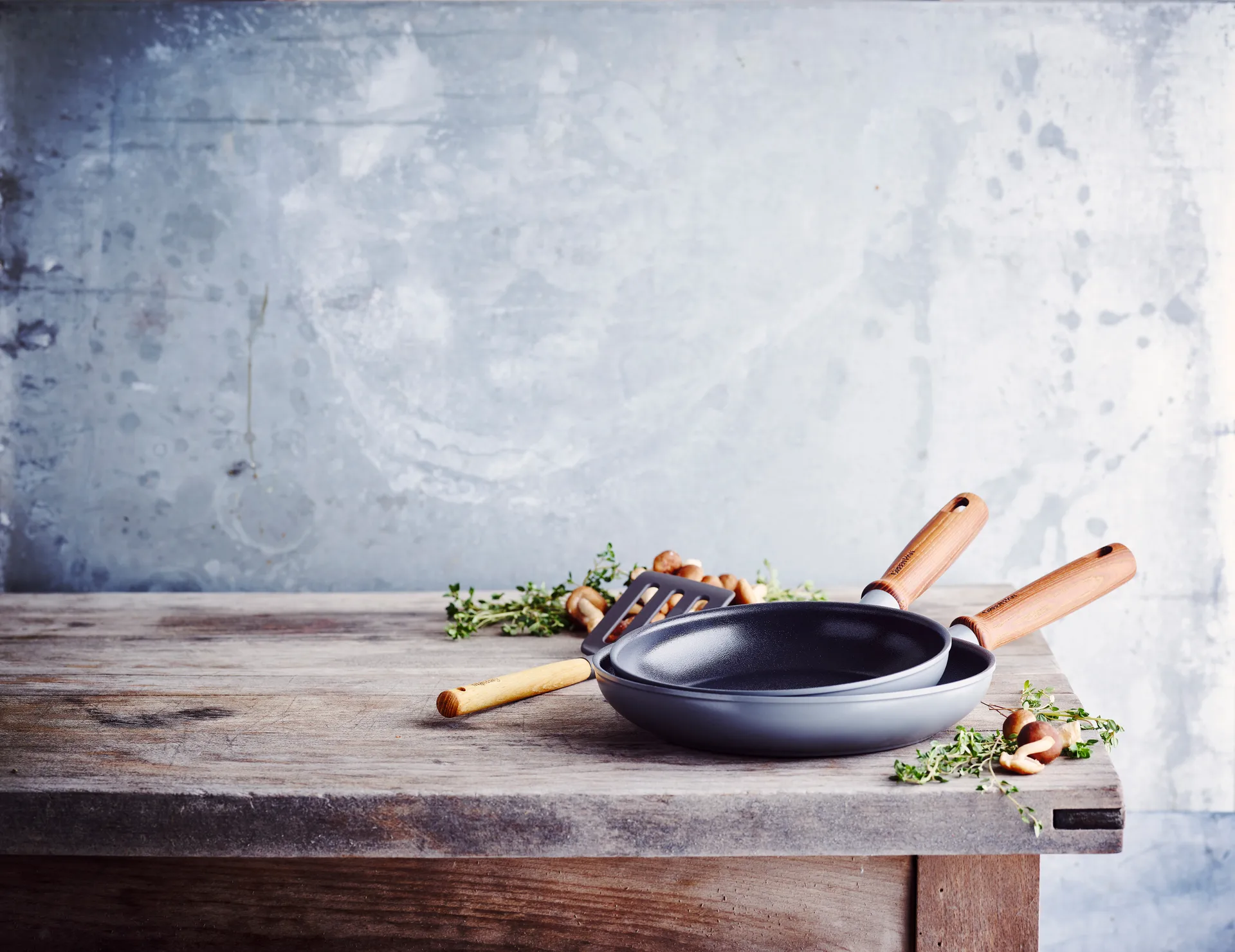 Mayflower Pro stekepannesett + stekespade, 3 deler GreenPan