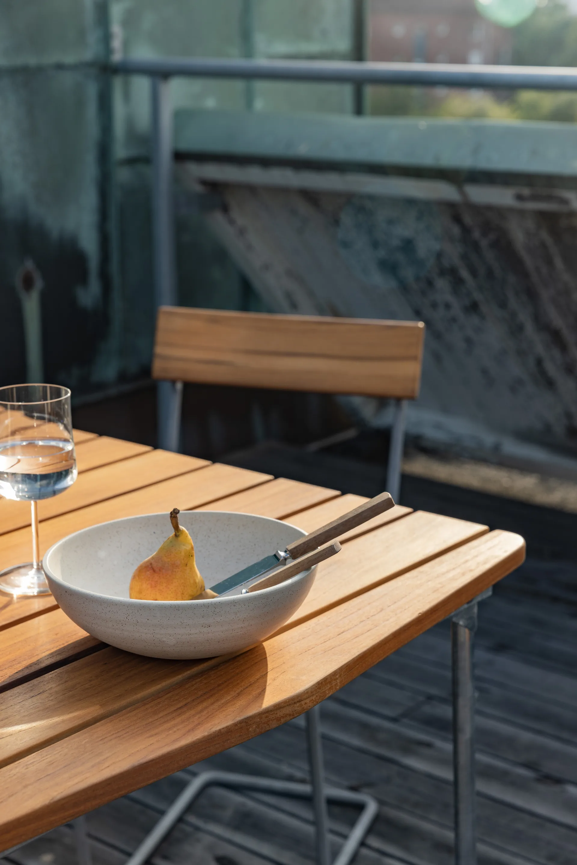 B31 spisebord, Eik olje-varmgalvanisert stativ Grythyttan Stålmöbler