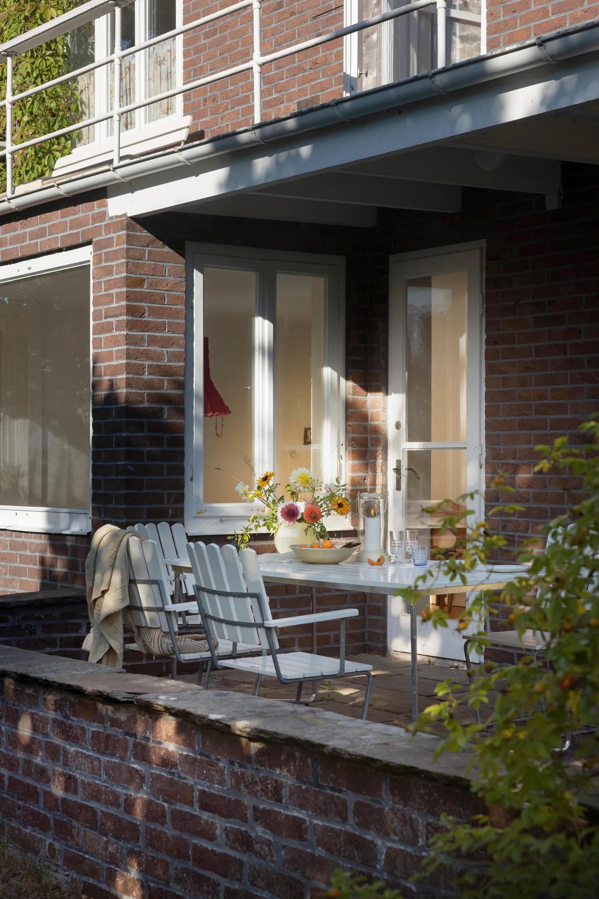 Grythyttan spisegruppe hvit B31 170 cm + 6 stk A2 Grythyttan Stålmöbler