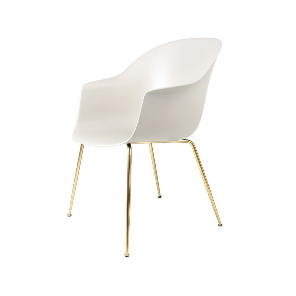Gubi - Bat Dining Chair, Un-upholstered, Conic Brass, Alabaster White - Spisestoler - GamFratesi - Hvit - Metall/Plast