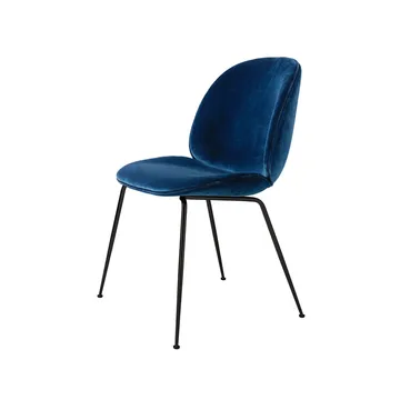 Beetle dining chair fully upholstered conic base - tekstil velluto cotone 970 mørkeblå, sort stålstativ - GUBI