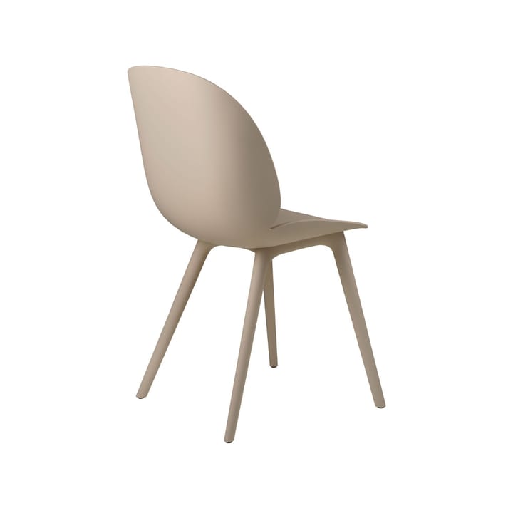 Beetle Plastic stol
, new beige GUBI