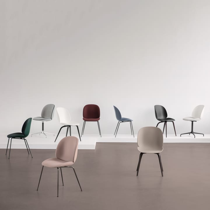 Beetle stol svart/svart - blue grey - Gubi