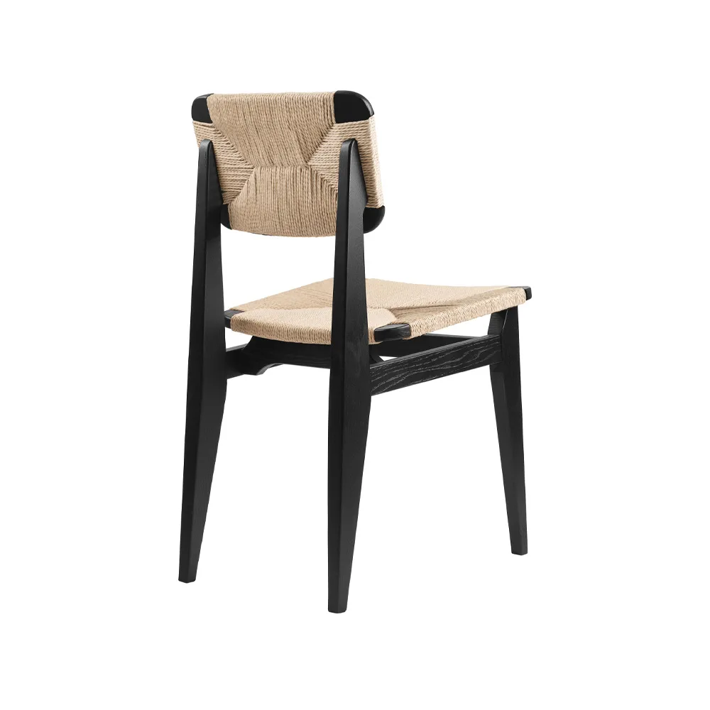 C-Chair stol, Black stained oak, naturflettet sete og rygg GUBI