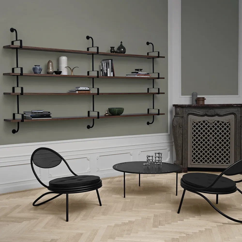 Demon vegghylle 3 etasjer, black stained ash, 155 cm GUBI