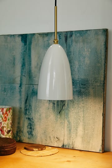 Gresshoppe taklampe blank - Alabaster white-brass - GUBI