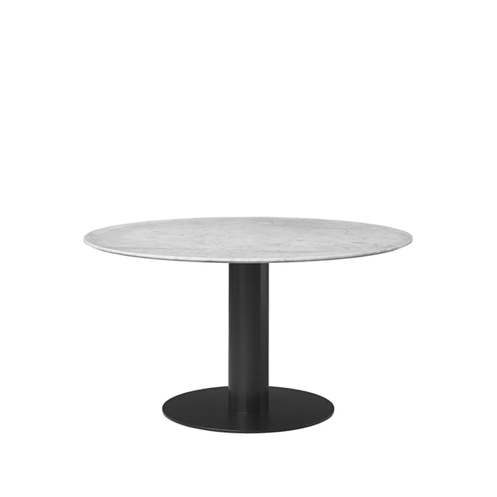 Gubi 2.0 spisebord - marble white, Ø 130 cm, sort stativ - GUBI