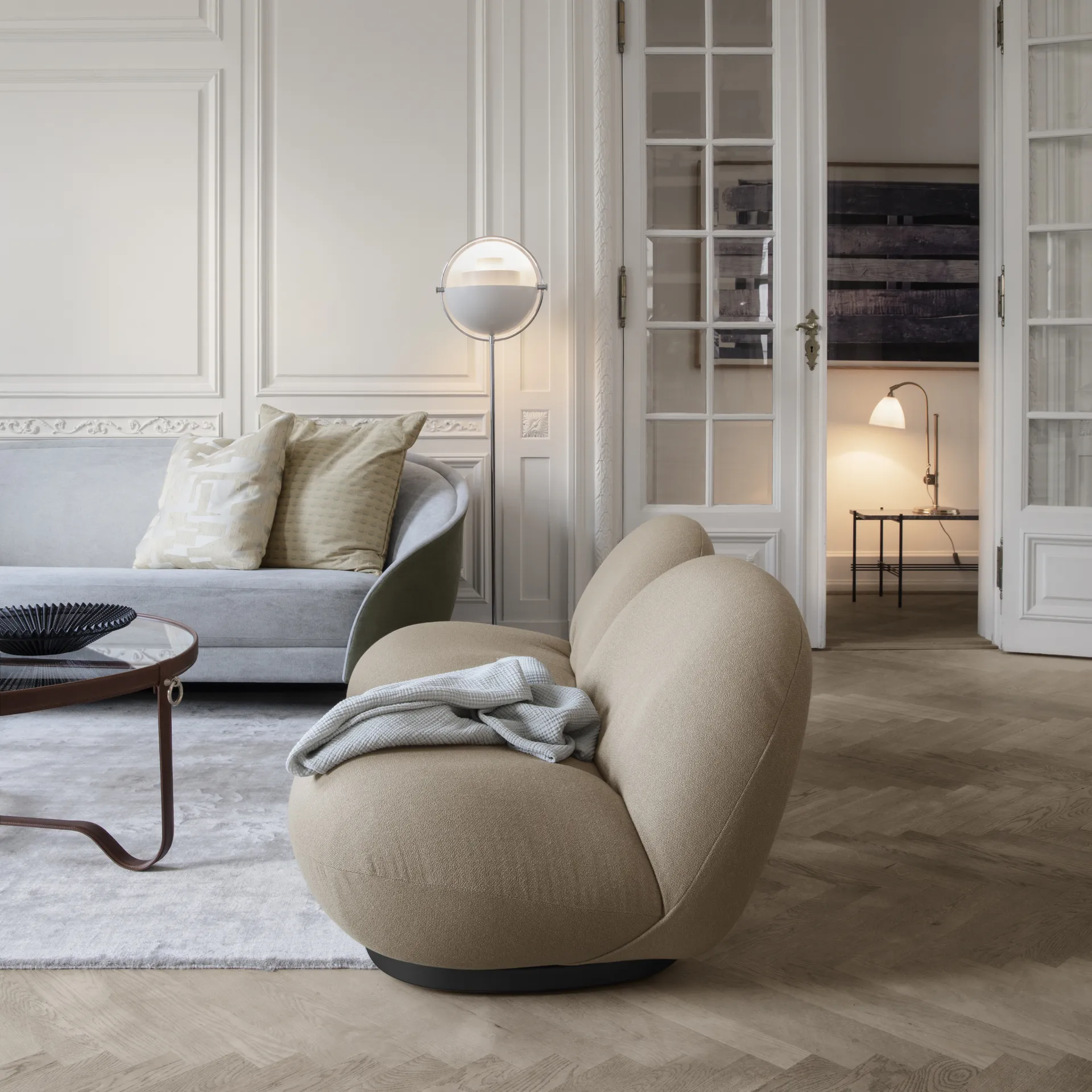 Multi-Lite gulvlampe, Krom-hvit GUBI