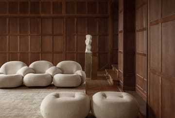 Pacha 3-seters sofa med armlene - Karakorum 001-pearl gold - GUBI