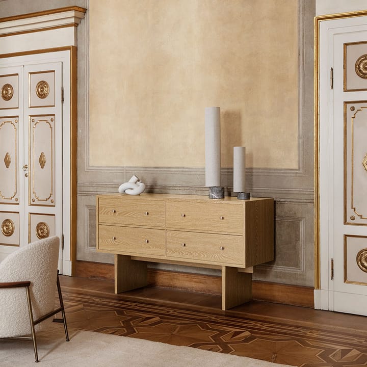 Private Sideboard, sort, sortbeiset eik GUBI