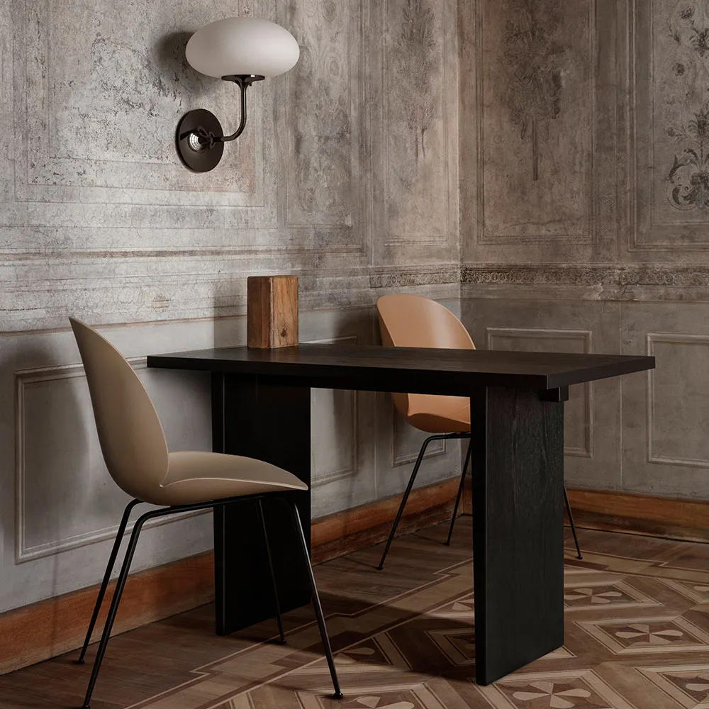 Private skrivebord, sort, sortbeiset eik GUBI